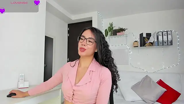 Snapshot of susana_monroy chatting on June 25, 2026, 7:07 pm susana monroy online show from June 25, 2026, 7:07 pm