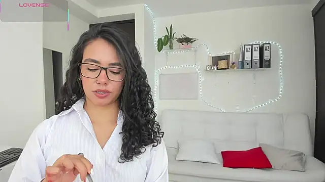 Snapshot of susana_monroy chatting on July 28, 2026, 6:42 pm susana monroy online show from July 28, 2026, 6:42 pm