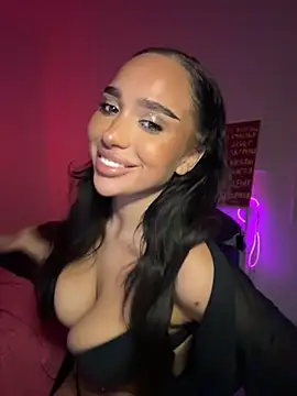 CardiSweetBaby online show from July 22, 2026, 8:33 pm