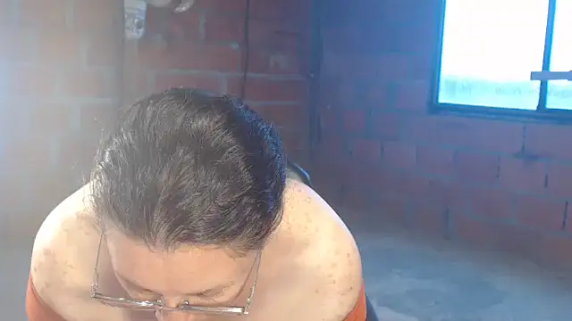 hairyglad69 online show from June 22, 2026, 12:13 pm