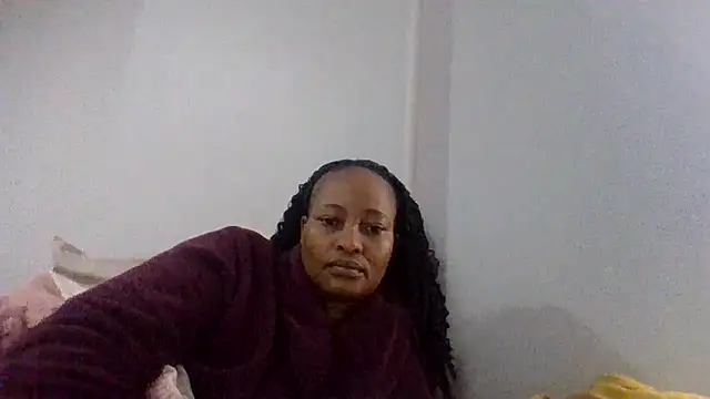 BabeAssXX online show from June 7, 2026, 7:12 am