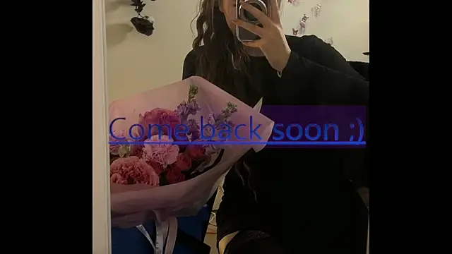 Snapshot of Josephine_Kiss chatting on July 28, 2026, 12:48 pm Josephine Kiss online show from July 28, 2026, 12:48 pm