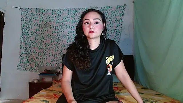 Kaory 32 online show from July 29, 2026, 9:13 pm