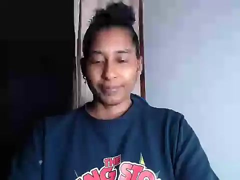 Snapshot of yohatinelly07 chatting on June 4, 2026, 7:36 am yohatinelly07 online show from June 4, 2026, 7:36 am
