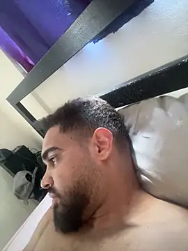 luismanuel 1998 online show from June 7, 2026, 3:05 pm