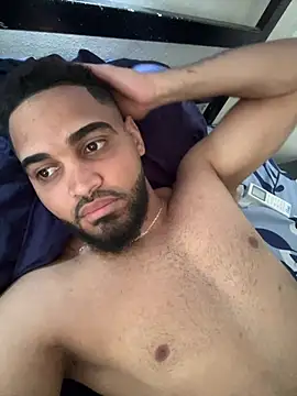 luismanuel 1998 online show from June 21, 2026, 4:42 pm