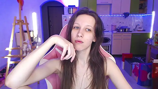 ur kitty   online show from June 3, 2026, 1:57 pm