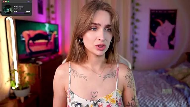 Kamila icee online show from July 25, 2026, 8:28 pm