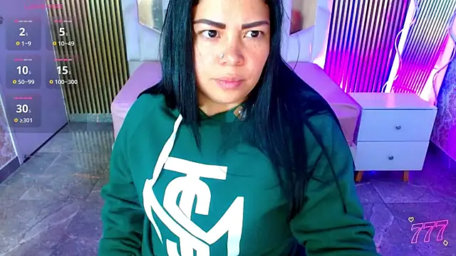 martinna tay online show from July 20, 2026, 3:21 am