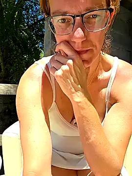 SpiceLea online show from May 21, 2026, 12:12 pm