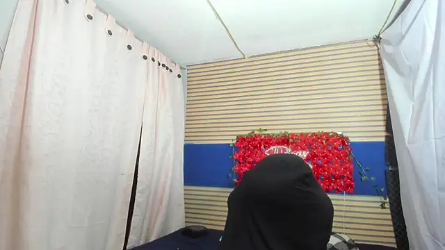 rosse 2504 online show from July 3, 2026, 12:33 pm