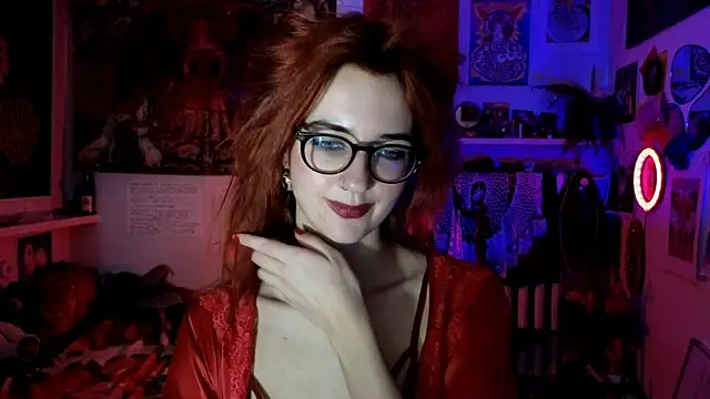 TatianaRomanov online show from May 10, 2026, 7:41 pm