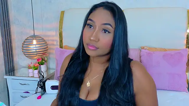 NaiomyLanes online show from July 9, 2026, 1:26 pm