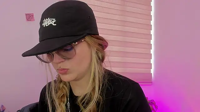 tekila   online show from July 25, 2026, 10:51 pm