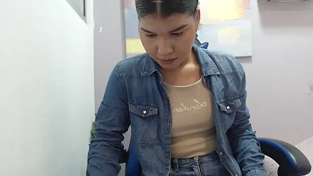SophiaMeyerst online show from July 22, 2026, 2:53 pm