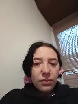 Isabella 21x online show from July 25, 2026, 11:52 am