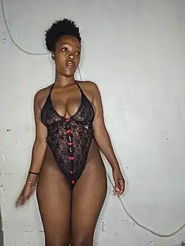 Snapshot of curvysexybody chatting on June 14, 2026, 1:14 am curvysexybody online show from June 14, 2026, 1:14 am
