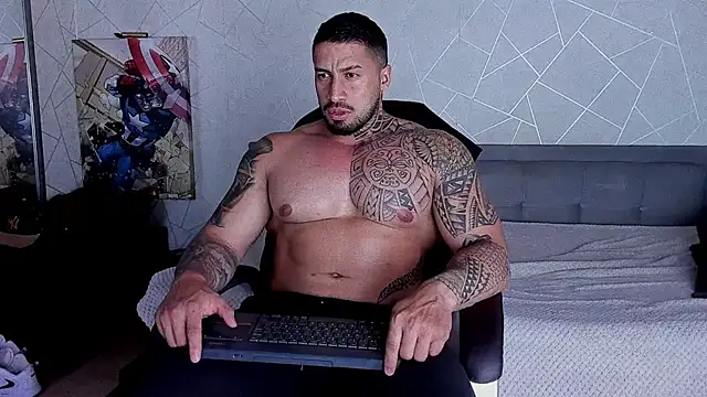 Cristian Walker online show from July 23, 2026, 11:24 pm