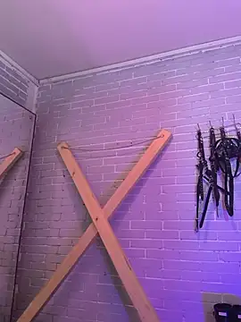 elizatexx online show from July 21, 2026, 7:49 pm