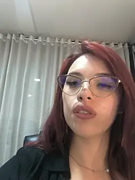 elizatexx online show from July 25, 2026, 8:23 am