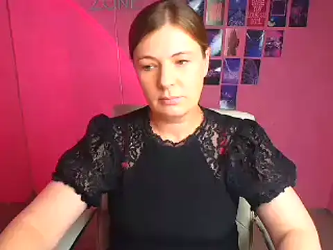 Lissmilf online show from June 29, 2026, 11:32 am