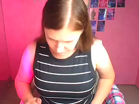 Lissmilf online show from August 5, 2026, 11:46 am