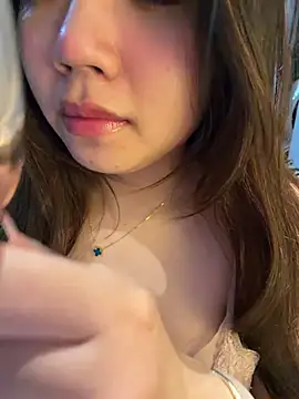 Hotellinh12 online show from June 11, 2026, 4:49 pm