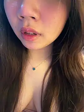 Hotellinh12 online show from June 12, 2026, 3:33 pm