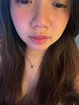 Hotellinh12 online show from June 29, 2026, 4:29 pm