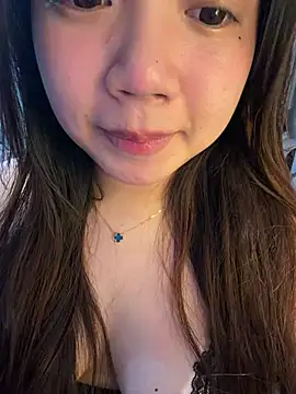 Hotellinh12 online show from July 17, 2026, 4:01 pm