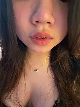 Hotellinh12 online show from July 21, 2026, 3:25 pm
