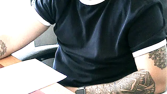 Boysexy98 online show from June 22, 2026, 2:03 pm