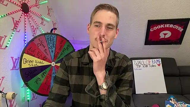 Cookieboy88 online show from April 24, 2026, 8:33 pm