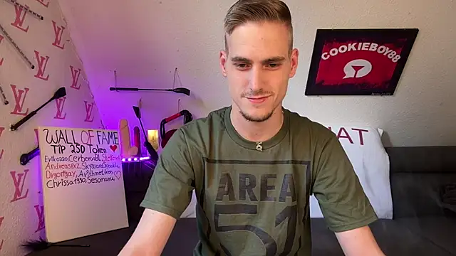 Cookieboy88 online show from May 11, 2026, 4:48 pm