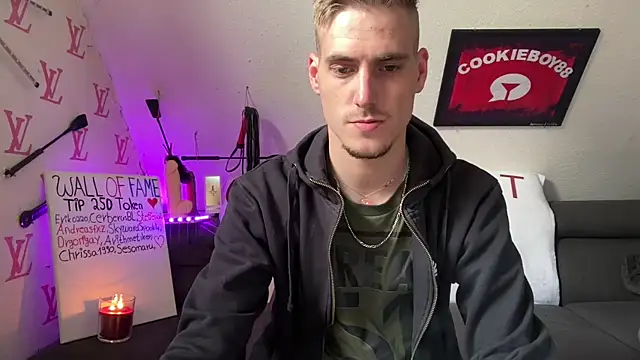 Cookieboy88 online show from May 12, 2026, 3:09 pm
