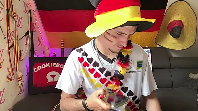 Cookieboy88 online show from June 14, 2026, 12:07 pm