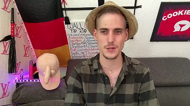 Cookieboy88 online show from July 17, 2026, 3:07 pm