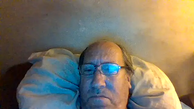 hornyrich69 online show from June 24, 2026, 5:28 am