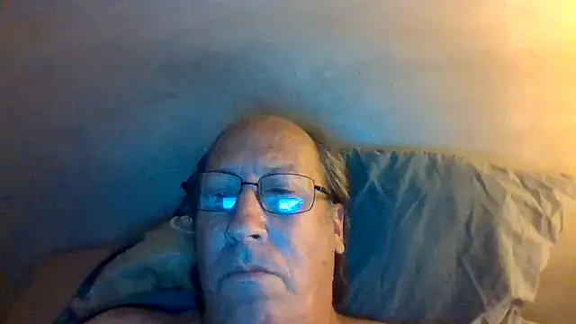 hornyrich69 online show from July 17, 2026, 4:52 am
