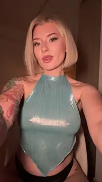 Snapshot of Anour_amour chatting on August 1, 2026, 1:05 am Anour amour online show from August 1, 2026, 1:05 am
