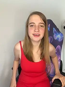 EvieRoseex online show from July 6, 2026, 5:15 pm