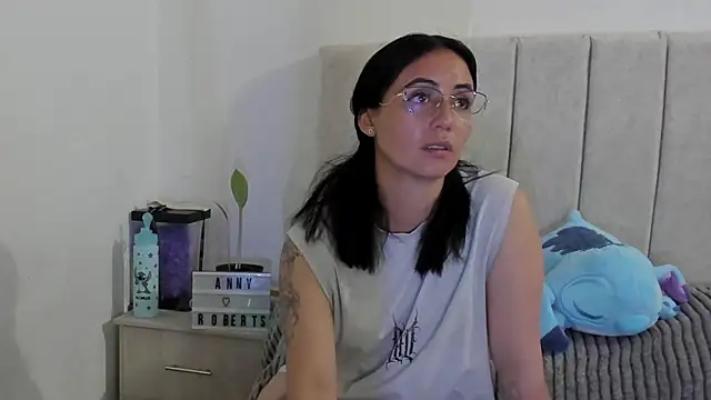 anny roberts online show from July 24, 2026, 9:35 pm