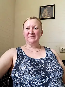 blondyaguar online show from July 31, 2026, 8:36 am