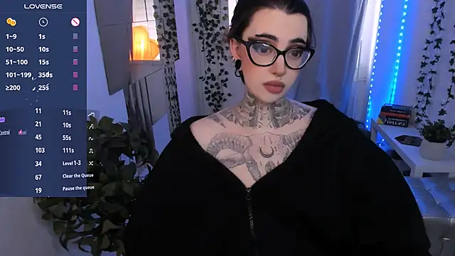 Dixi Pixi  online show from June 12, 2026, 6:56 am
