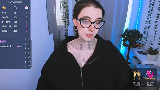 Dixi Pixi  online show from June 20, 2026, 5:43 am