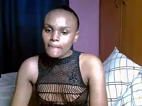Queen petite  online show from July 21, 2026, 4:37 am