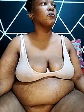 YummyChocolatexx2 online show from July 22, 2026, 11:46 am