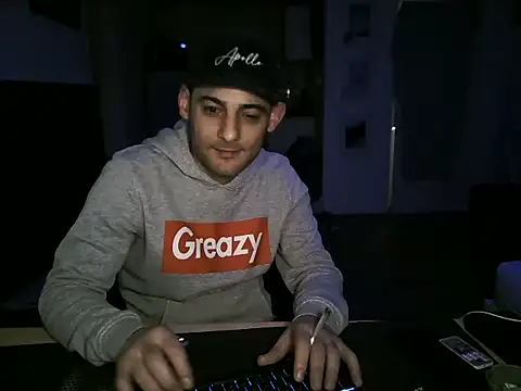 mihaimichael online show from May 16, 2026, 1:13 am