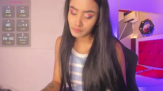 Karoll014 online show from July 28, 2026, 4:27 pm