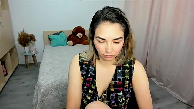 Snapshot of Alexa_Dolly12 chatting on June 13, 2026, 6:22 am Alexa Dolly12 online show from June 13, 2026, 6:22 am